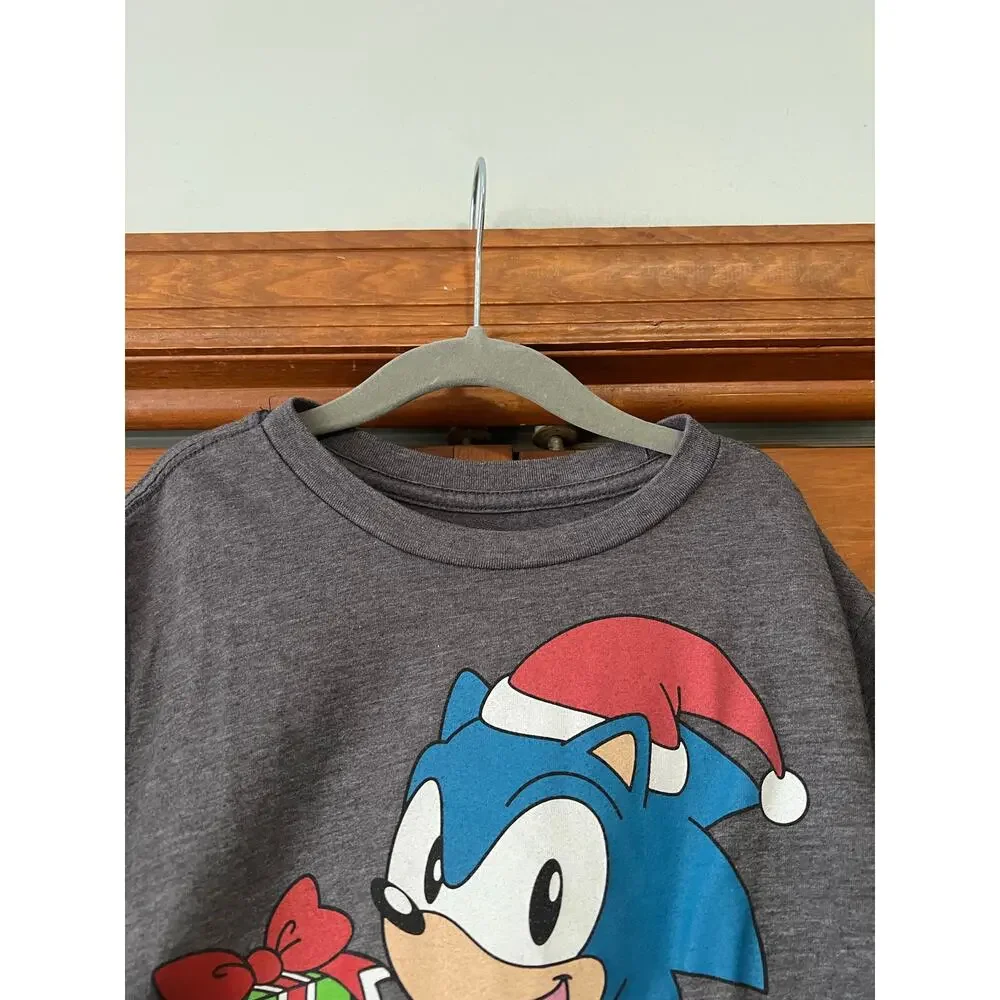 Old Navy Kids Sonic the Hedgehog Christmas Tee Gray Holiday Graphic Size L 10-12